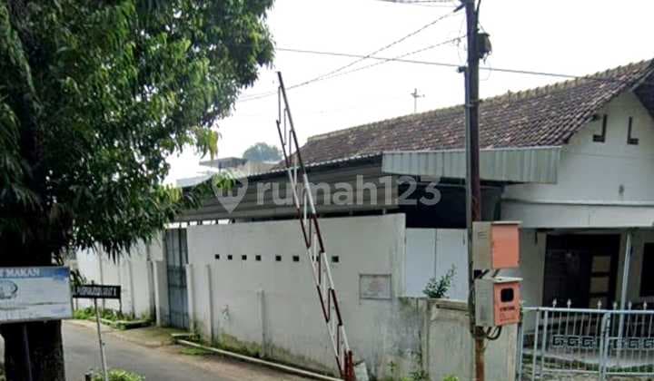 For Sale Old House Land Area Calculation Wide Front Road