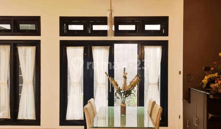 Rumah Minimalis Modern Siap Huni di Area Geger Kalong, Bandung