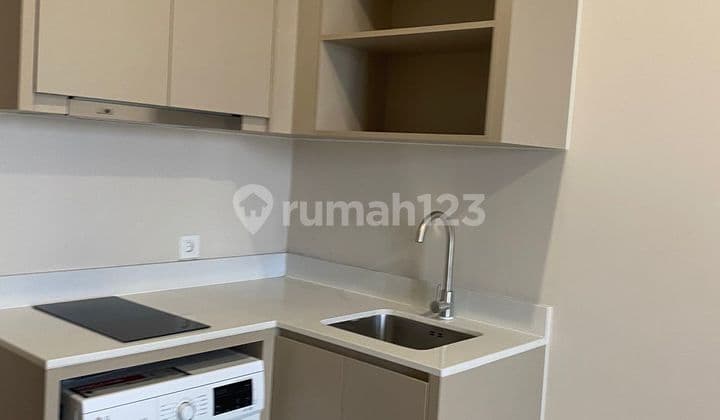 For Rent Apartemen Menara Jakarta Kemayoran - Semi Furnish - Siap Huni
