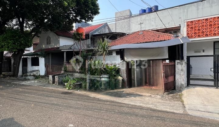 Rumah Senopati Area, Kebayoran Baru Jakarta Selatan Hitung Tanah, Lokasi Strategis