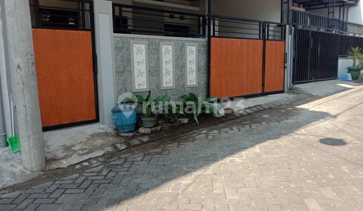 Rumah Bagus Di Malang Kota Dekat Soekarno Hatta Area Tengah Kota