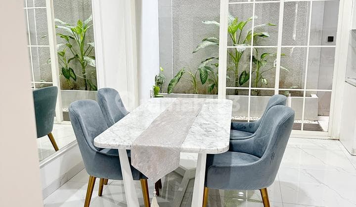 Green Lake Cluster Europe Full Furnish Donk