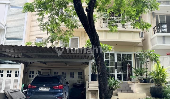 Eksklusif Jarang Ada! Jual Rumah Gold Coast Avenue Pik Komplek Mewah View Danau Lakeview 10X30 2.5 Lantai Dekat Rs Tzuchi Pik Avenue Tol