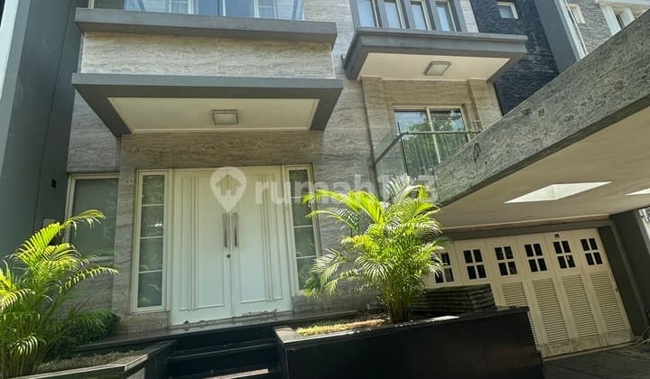 Dijual Rumah di Cluster Eksklusif Gold Coast Avenue Pik 10X30 Mewah Siap Huni Lakeview/ View Danau