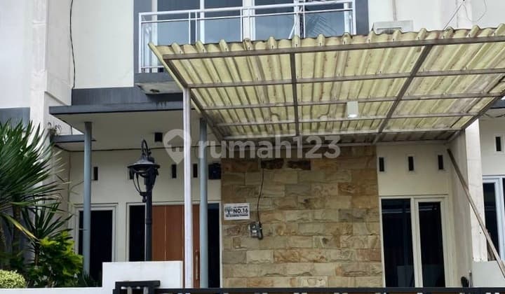 Rumah Cantik 2 Lantai Siap Huni Di Banyumanik