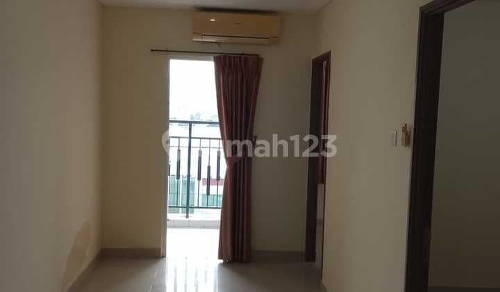 Sell Fast 2BR Apartments under Icon, Cheap, Good, Strategic in North Jakarta