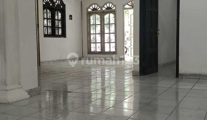 Disewakancepat dan Murahr Straumahbagusstrategisdiduren Sawit