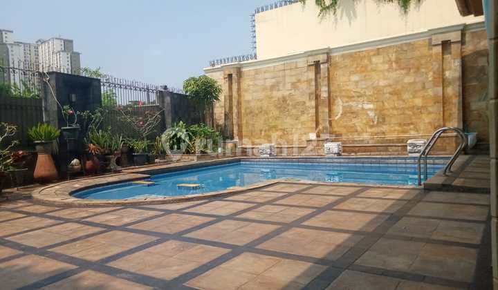 Below Market Price Sale Luxury House7kt Swimming Pool Strategic Locationin Bumi Pusaka Cinere