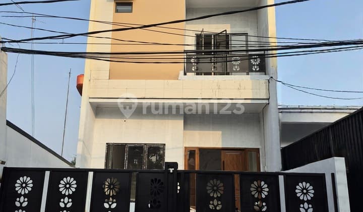 Strategic, Safe Environment, Clean