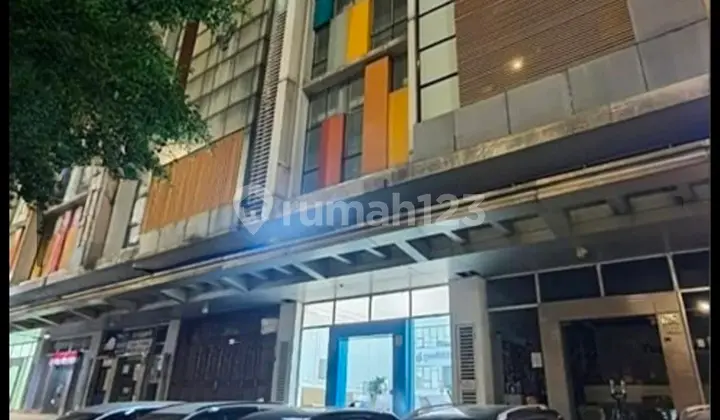 Lokasi Strategis