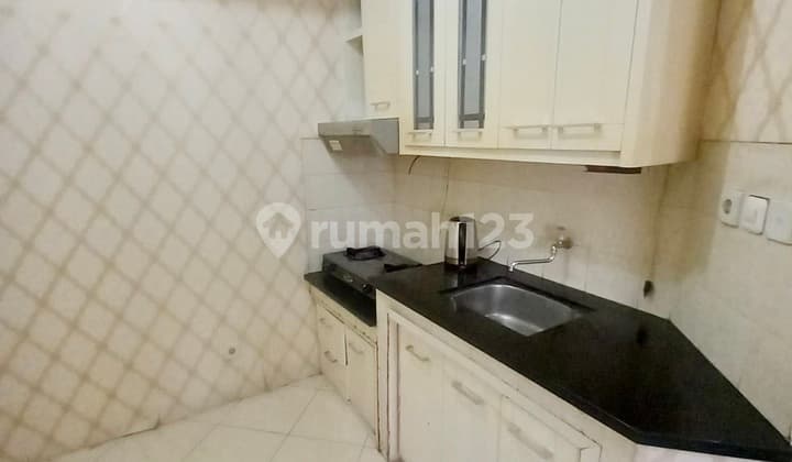 Strategis, Aman, Banyak Akses Transportasi Furnished