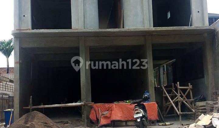 Disewakan cepat, murah ruko 1 lantai bagus di Seminyak