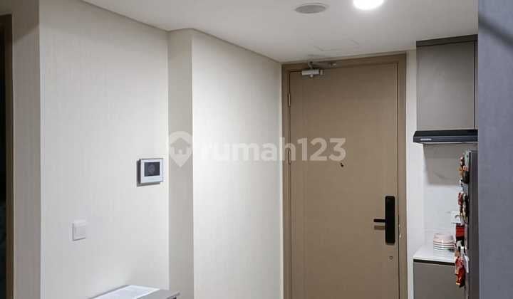 Apartemen Gold Coast 2 Bedroom Siap Huni Furnish