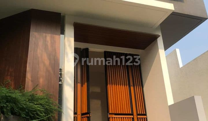 For Rent - Luxury House With Private Swimming Pool | Prime Expat Area Cilandak Barat, South Jakarta
