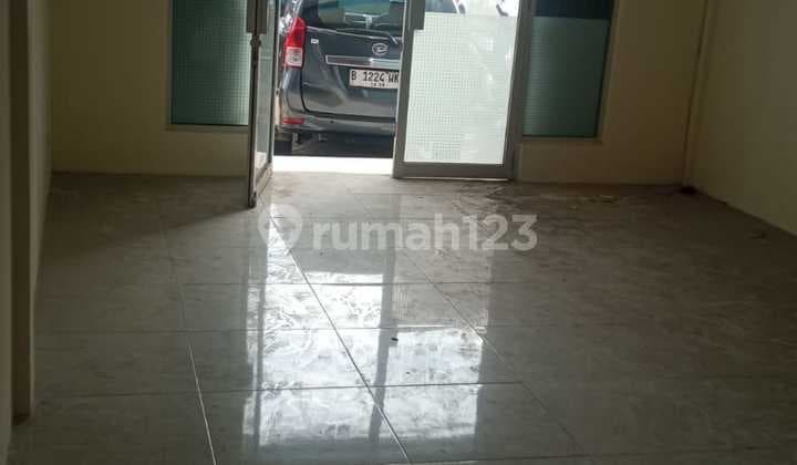 Disewakan Ruko Bintaro Sektor 3 Strategis Dekat Tol & Stasiun