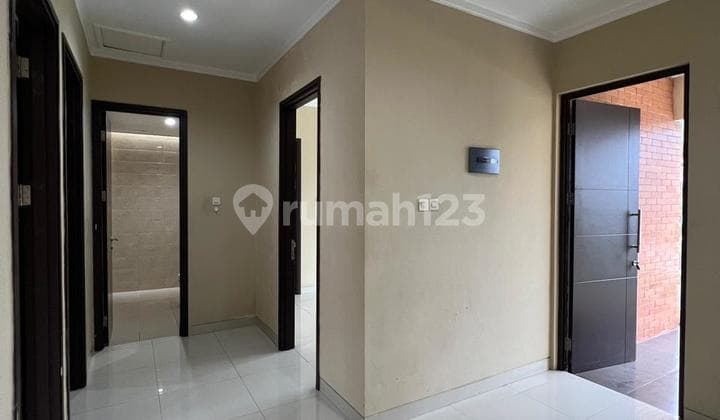 Turun Harga! Rumah Modern 2 Lantai 4 Kamar Siap Huni - Discovery Bintaro Jaya