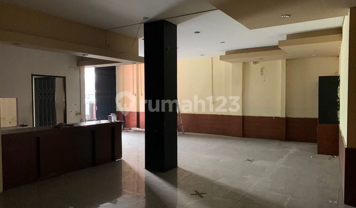 Sewa Ruko Gandeng Bintaro Jakarta Selatan Pinggir Jalan Raya Strategis