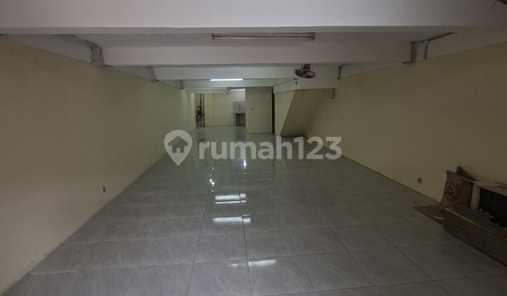 (Fntrmar26) For Rent: Strategic Location Shop House in Taman Ratu