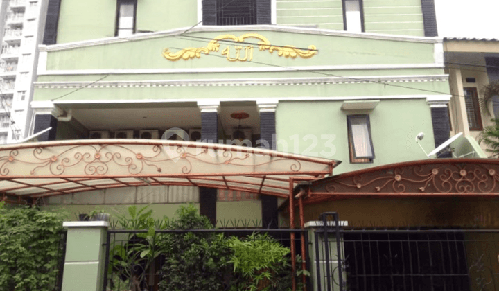 Rumah dan Kos-Kosan 8X31 247M Belakang Apartemen Lavande Tebet Jakarta Selatan