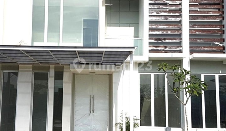 Rumah 120M 8X15 Tipe 4Kt Cluster Yarra Jgc Jakarta Garden City