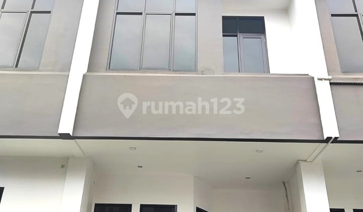 Rumah 3Lt Luas 56M Type 3Kt Kemayoran Jakarta Pusat