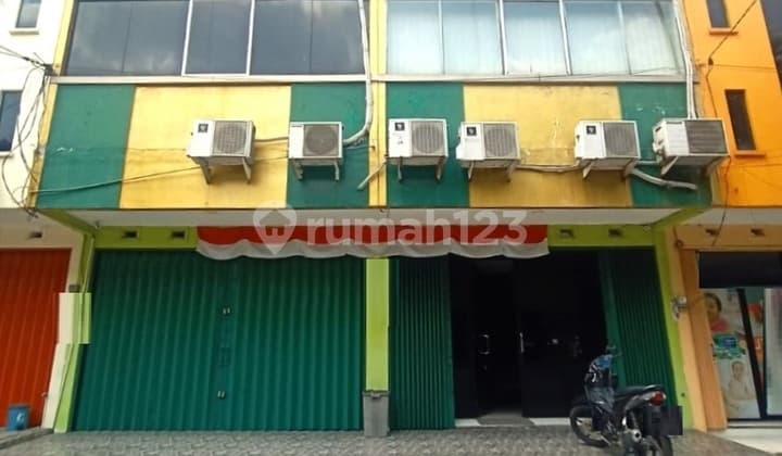Ruko gandeng Malaka Country 9x15 132m Duren Sawit Jakarta Timur