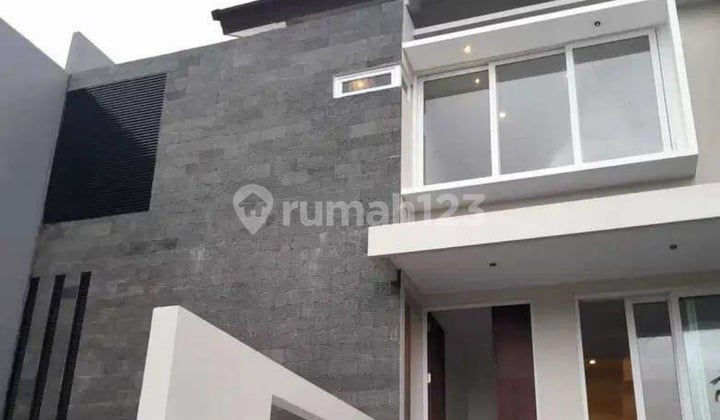 Dijual Rumah Siap Huni Mewah Genuk Semarang