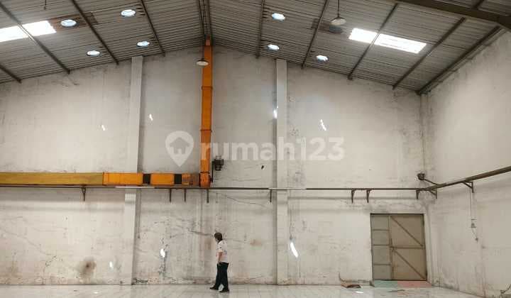 Disewakan Gudang Strategis Di Area Madukoro