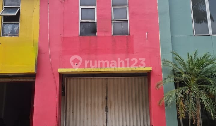 Ruko Pasar Sentral Lippo Cikarang, dapat dijadikan kantor dekat kawasan industri EJIP, Deltasilikon