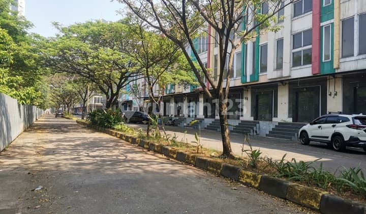 Ruko 2 Gandeng Harga Terbaik di Cikarang Square dekat Pintu Tol Cikarang Barat, dekat kawasan Industri EJIP, Lippo Cikarang, JABABEKA