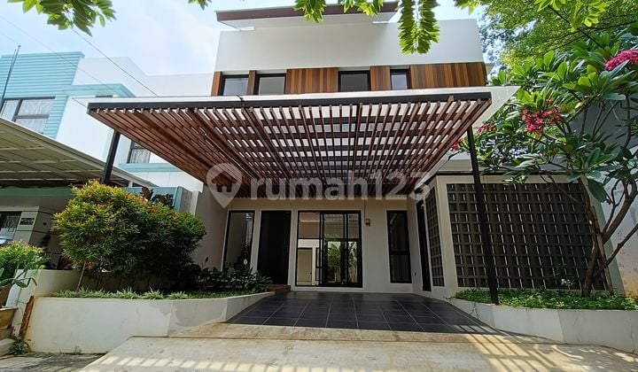 Rumah Cantik Dalam Cluster Pesanggarahan Bebas Banjir