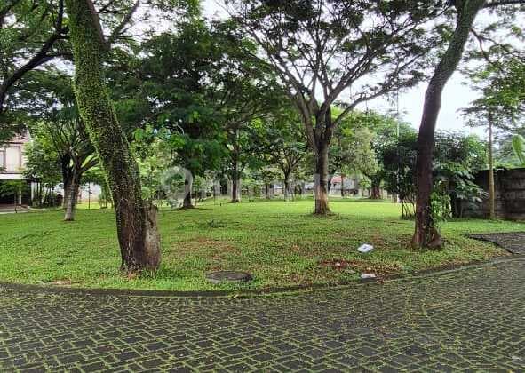 9.54Jt Foresta Kavling Lt393m² Hoek 3 View Barat-Selatan-Timur