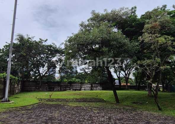 9.72Jt Foresta Kavling Lt447m² Barat Laut-Tenggara Badan 2 View