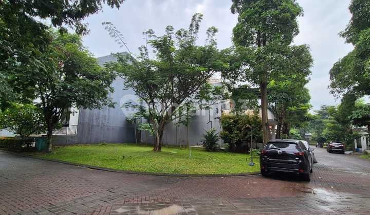 14jt Eminent Kavling Lebar 12 Hoek Boulevard Utara-timur 186m²