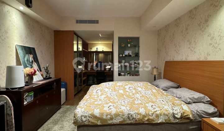 1.5M Apt U-Resident Lippo Karawaci Furnished View Lapangan Golf