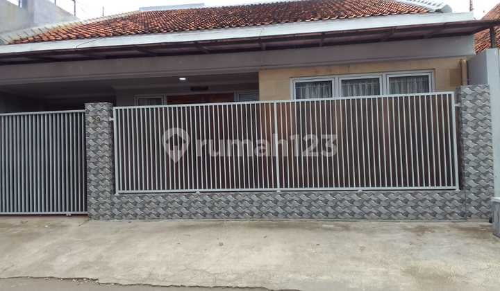 Rumah Sewa Di Kota Bebas Banjir Siap Huni Bangunan Bagus Dekat Pasar Kanoman