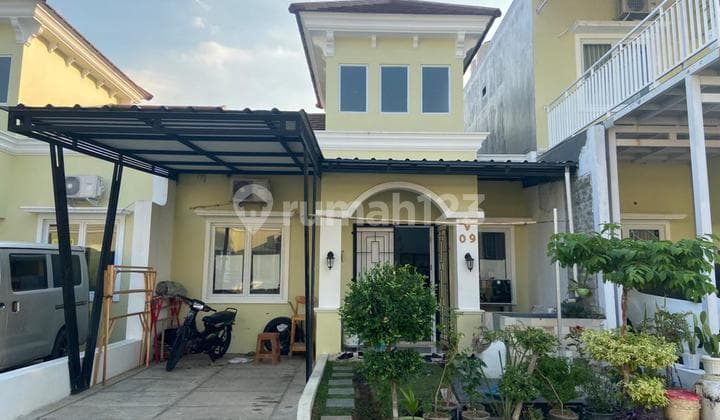 Rumah Dijual Berikut Perabotan di Perumahan Bebas Banjir dan Sejuk Akses Dekat Tol