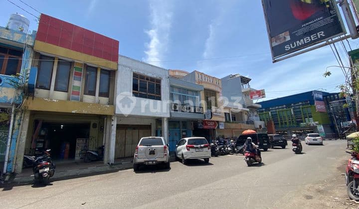 Dijual Ruko 2 Lanta Lokasi Strategisi Dekat Pasar Kanoman Cirebon