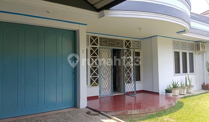 Rumah Sewa Siap Huni Full Furnish Dekat Pusat Bisnis dan Kuliner