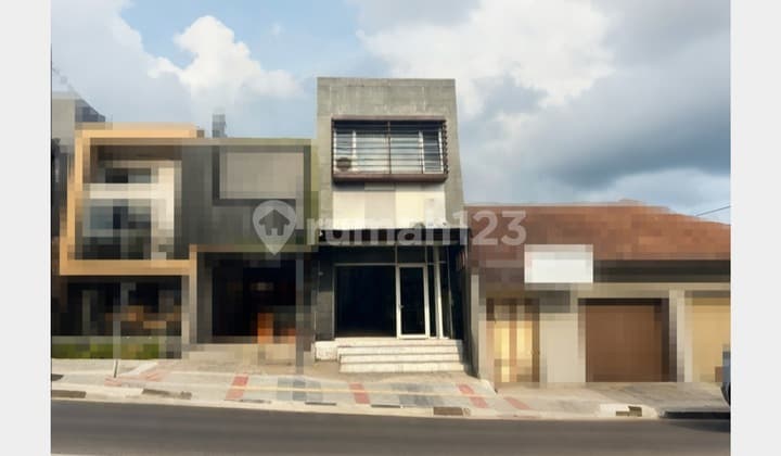 RUKO 2 LANTAI SIAP PAKAI di JALAN UTAMA CIUMBULEUIT, BANDUNG