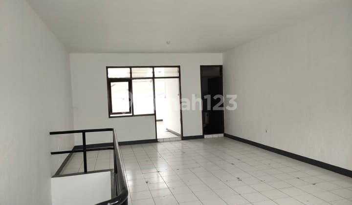 Ruko Rajawali Plaza Posisi Dkt Perbankan