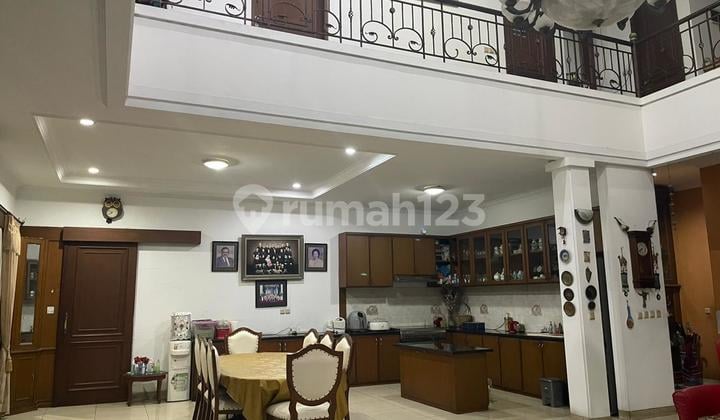 Rumah Mewah di Batununggal Indah Bandung Jabar