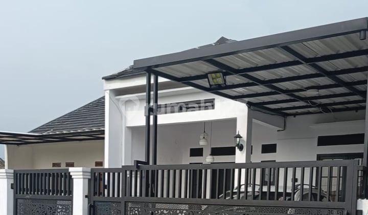 Termurah !!! di Jual Rumah Minimalis Spek Deluxe, Rumah Baru Siap Huni, Ciwastra Bandung