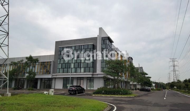 Rumah Mewah dengan Lokasi Strategis & View Eksklusif!