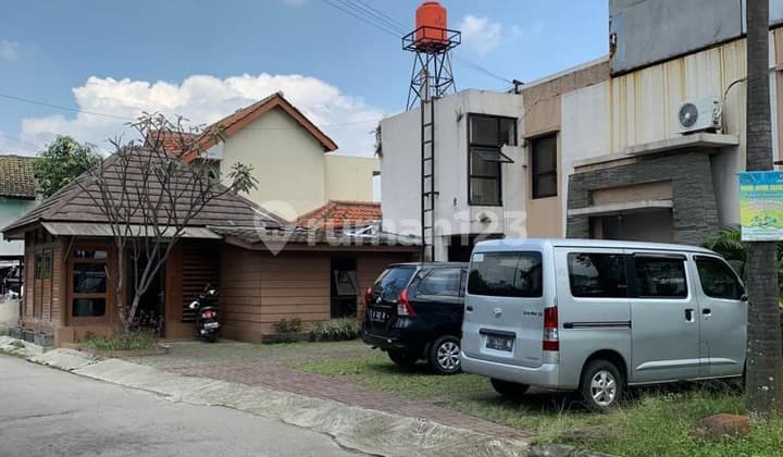 Murah Rumah Kantor di Mainroad Soekarno Hatta Dekat Hotel Cordela