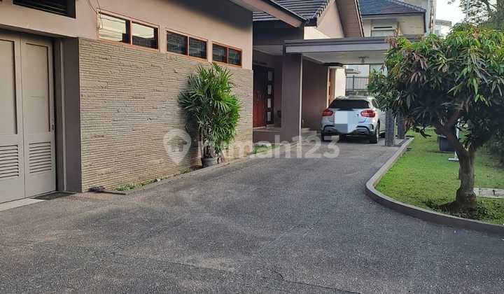 Jual Rumah Mewah di Dago Murah Strategis Jalan Lebar Dekat Unpad