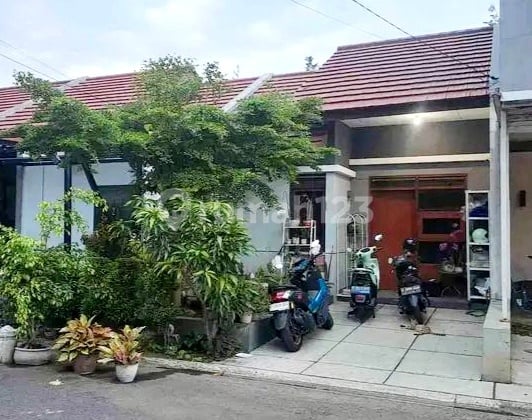 Rumah Bagus Murah Jarang Ada One Gate System Strategis Di Komplek