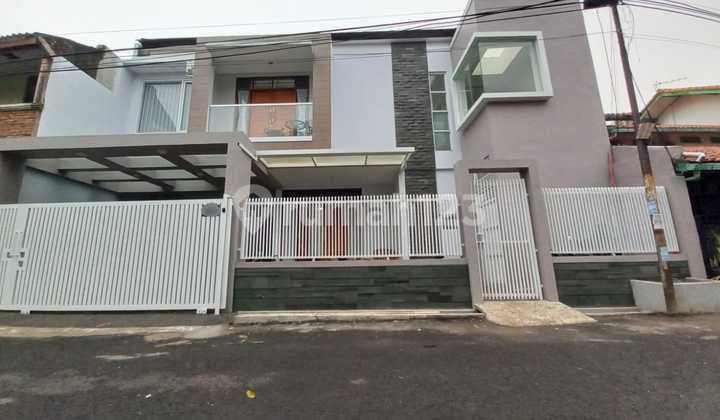 Exclusive Luxury Ready-to-Live House on Mars Venus Street, Margahayu Buahbatu