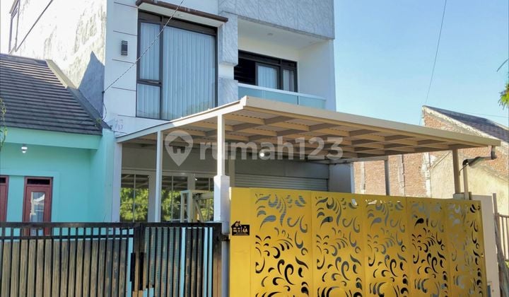 Jual Rumah Private Pool 3 Lantai Cisaranten Kulon Arcamanik Endah