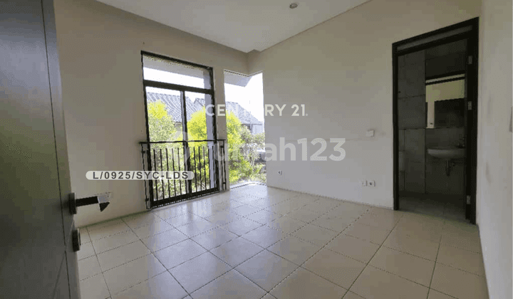 Rumah Mewah Nyaman Siap Huni Di Kota Baru Parahyangan Bandung